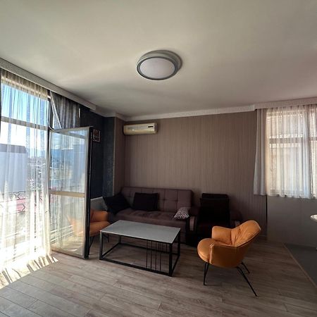 Apartament On Rustaveli 바투미 외부 사진